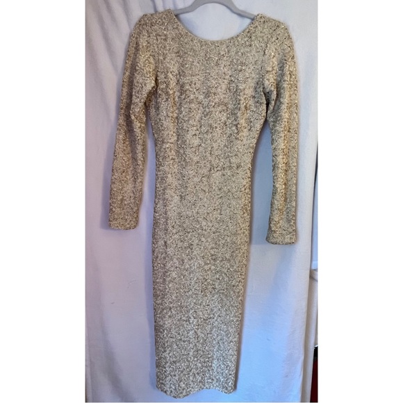 Dress the Population Dresses & Skirts - DRESS THE POPULATION Emery Sequin Scoop Back Dress